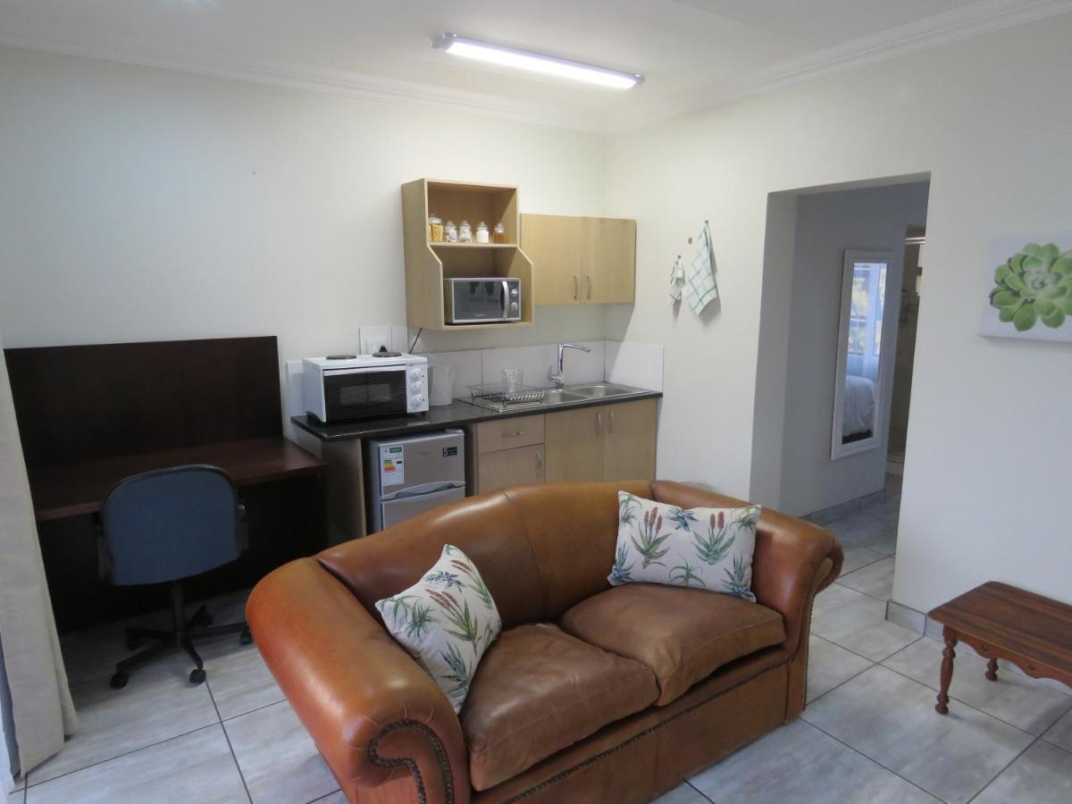 Sunbird Garden Cottage Pretoria-Noord Chambre photo